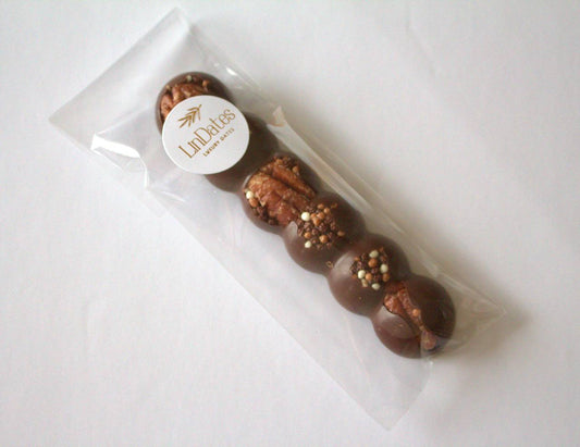 Chocolate Nutty Finger (one finger)